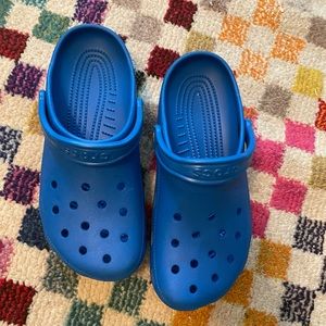 CROCS in Blue